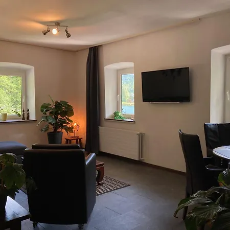 Im Haus Seebrauer In Feld Am フェルト・アム・ゼー